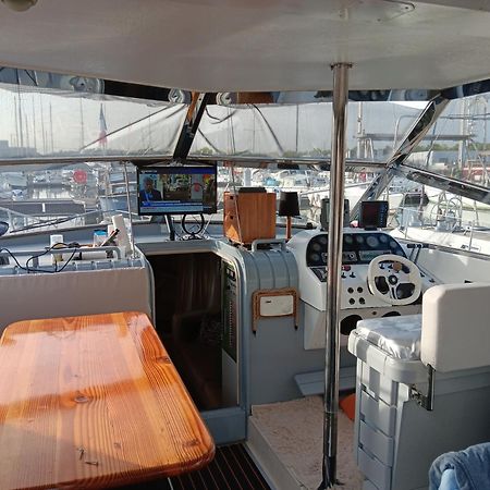 Bateau Cocoon En Amoureux Bordeaux Esterno foto